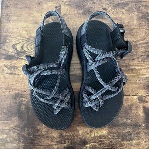 Chaco Z/Cloud X2 Cushioned Sandals. Black Dual Strap. Size: